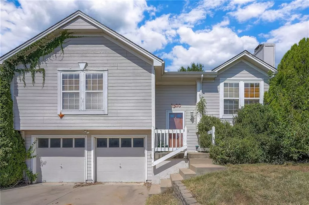 Greenwood, MO 64034,1900 Blackfoot CT