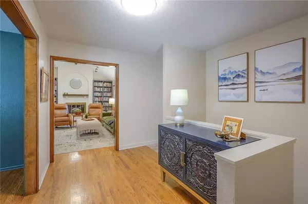 Lee's Summit, MO 64086,607 NE Birchwood DR