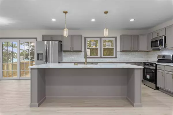 Garnett, KS 66032,910 E Monroe AVE