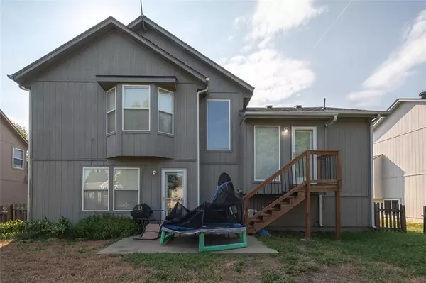 Gardner, KS 66030,825 N Spruce ST