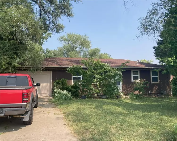 1411 N 48th ST, Kansas City, KS 66102