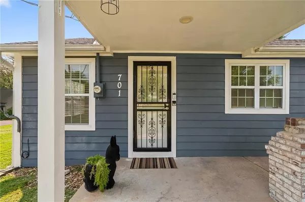 Spring Hill, KS 66083,701 N Jefferson ST
