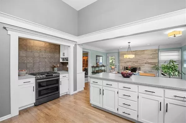 Leawood, KS 66209,2328 W 123rd TER