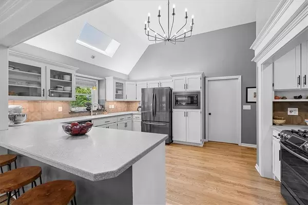 Leawood, KS 66209,2328 W 123rd TER