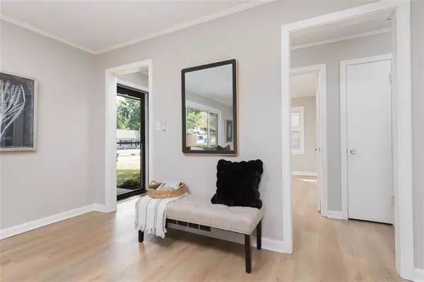 Prairie Village, KS 66208,7524 Sagamore RD