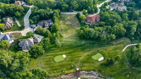 Lawrence, KS 66047,4206 Nicklaus DR