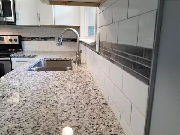 Raytown, MO 64138,9115 E 84th ST