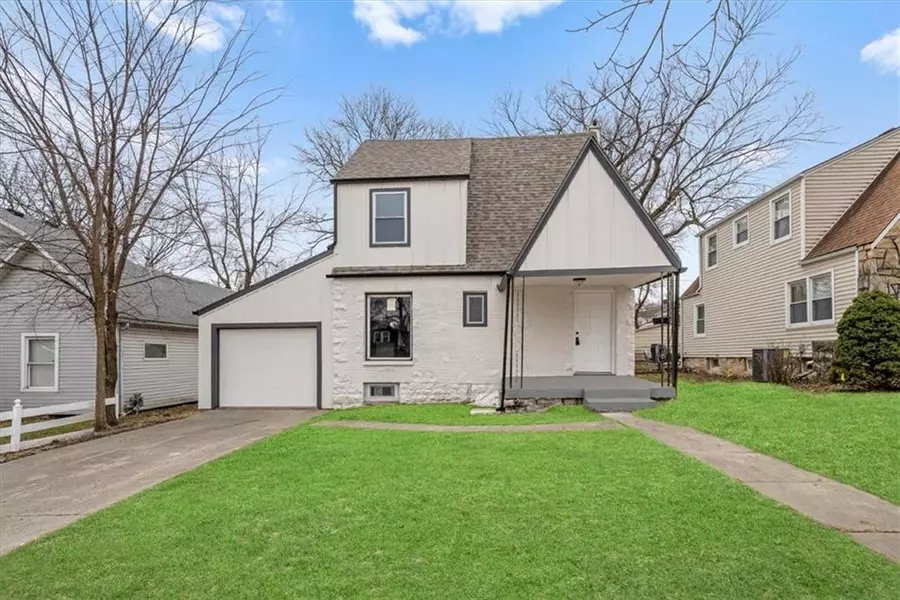 1111 Main ST, Osawatomie, KS 66064