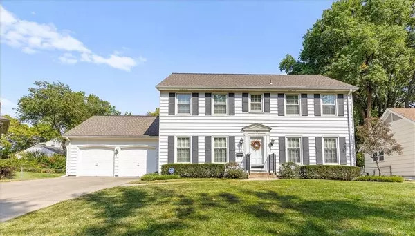 7205 Woodward ST,  Overland Park,  KS 66204