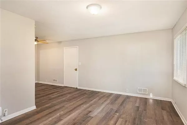 Kansas City, MO 64134,10904 Newton AVE