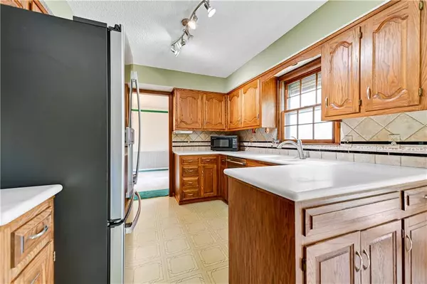 Overland Park, KS 66212,10175 Switzer ST