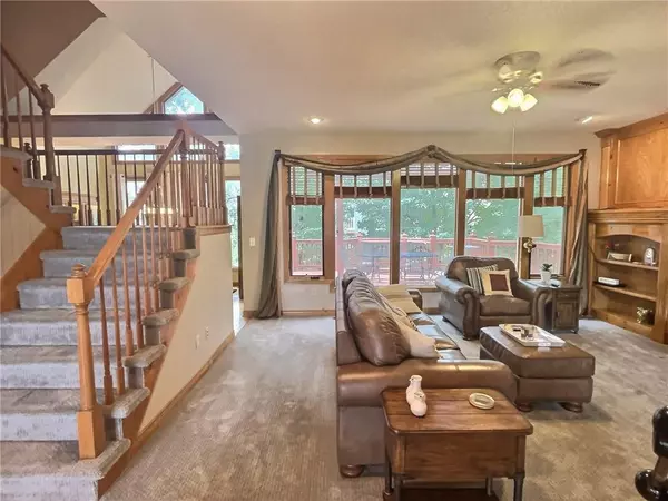 Kansas City, MO 64152,8205 NW 81st CT