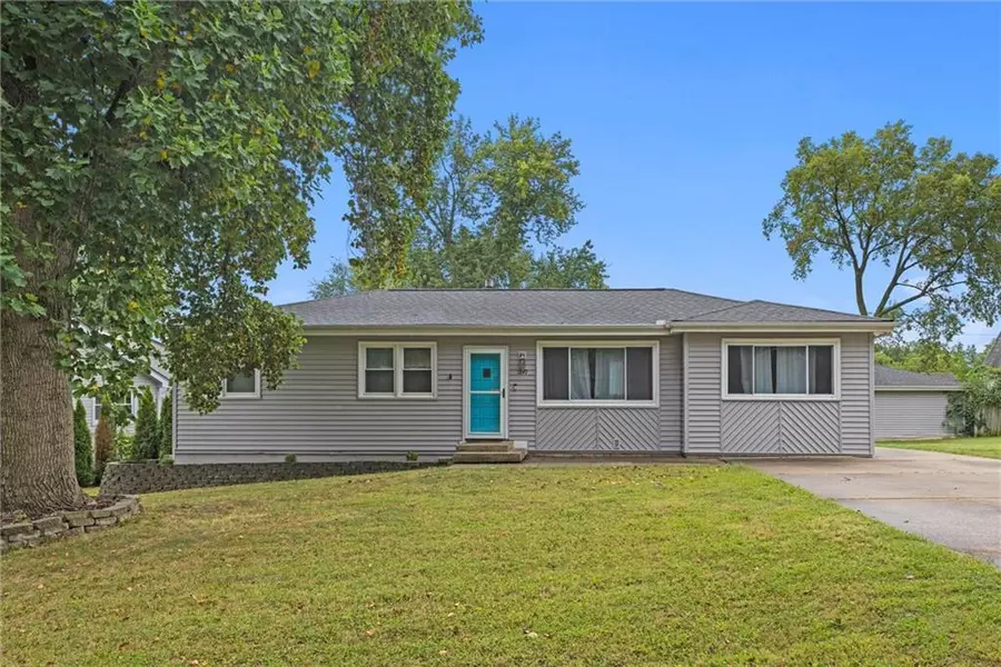 7249 Ridge AVE, Kansas City, KS 66111