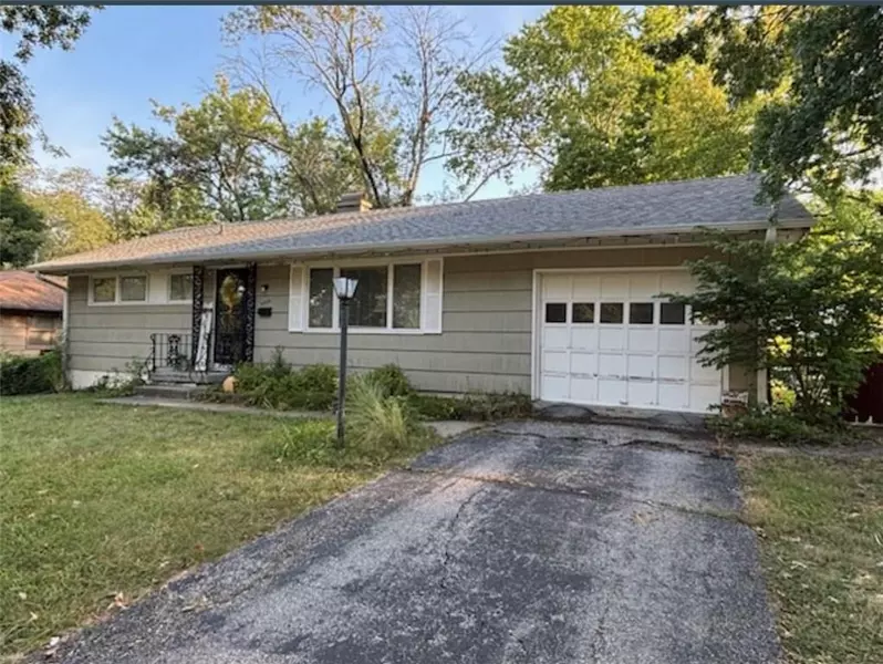 3710 E 106TH TER, Kansas City, MO 64137