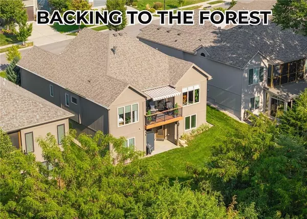 Lenexa, KS 66227,9844 Hollis LN