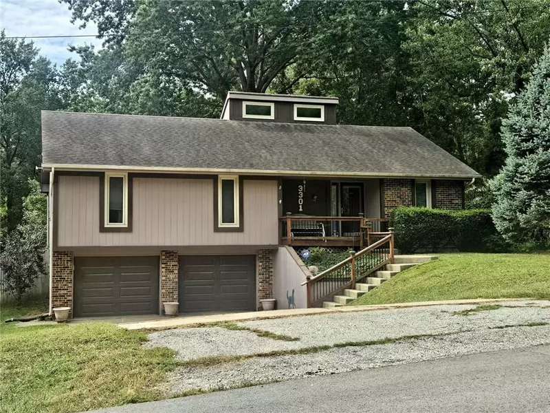 3301 NE 57 TER, Gladstone, MO 64119