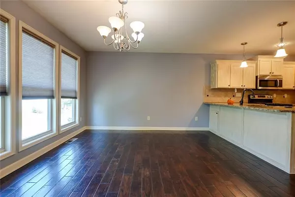 Grain Valley, MO 64029,1702 Hedgewood DR