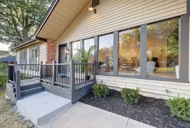 Lee's Summit, MO 64063,1004 SE 2nd ST