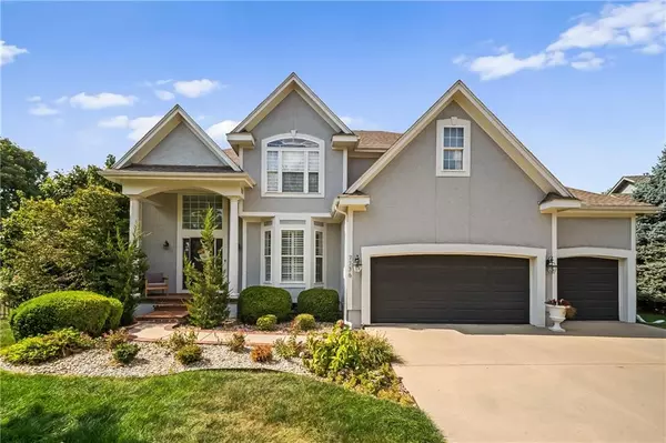 7736 W 145th ST, Overland Park, KS 66223