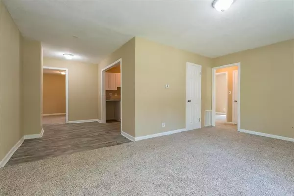 Kansas City, MO 64132,7933 Park AVE