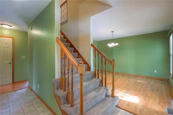 Lee's Summit, MO 64082,3605 SW Windsong DR