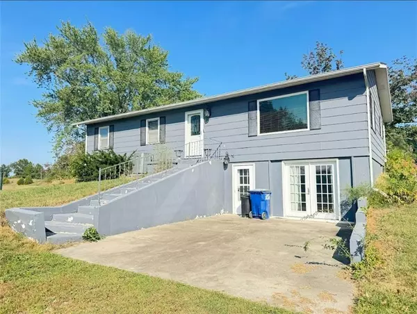 Trenton, MO 64683,460 NW 5th AVE
