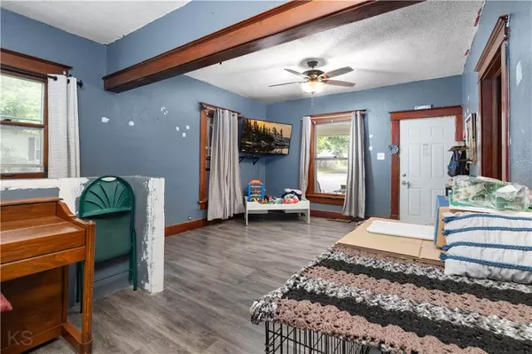 Sedalia, MO 65301,1100 S Missouri AVE