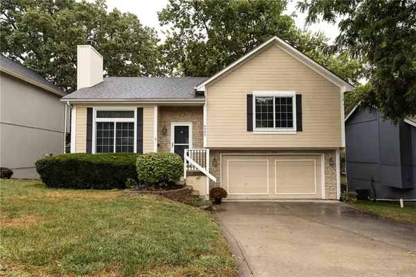 4905 N Beacon AVE, Kansas City, MO 64119