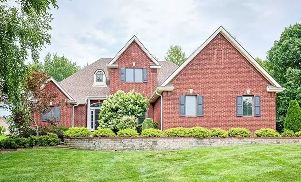 4809 N Lakewood DR, St Joseph, MO 64506