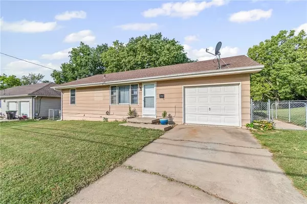 Harrisonville, MO 64701,802 S Butler DR