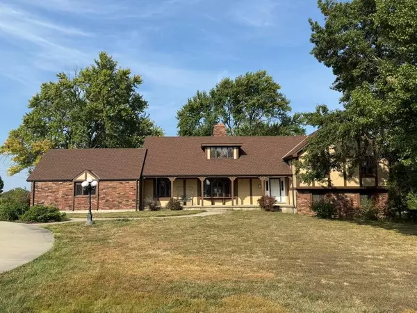 3185 E 336 RD, El Dorado Springs, MO 64744