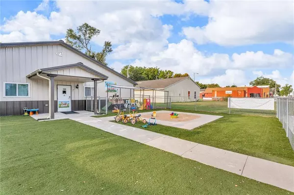 Silver Lake, KS 66539,109 E Railroad AVE