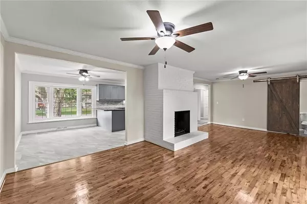 Spring Hill, KS 66083,404 N Washington ST