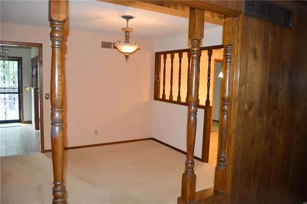 Kansas City, MO 64155,8912 N Grand AVE