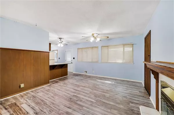 Independence, MO 64055,12805 E 40th TER #S