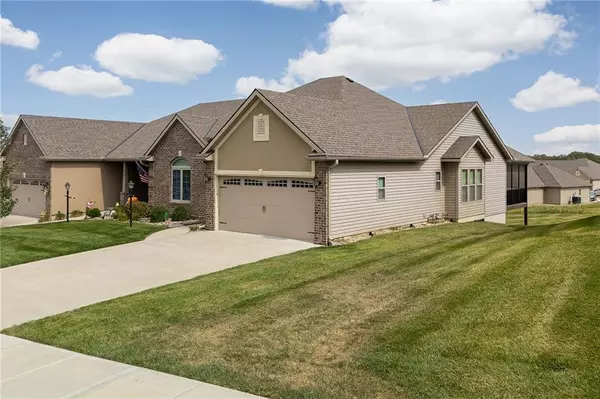 St Joseph, MO 64505,4703 Stonebridge DR #W