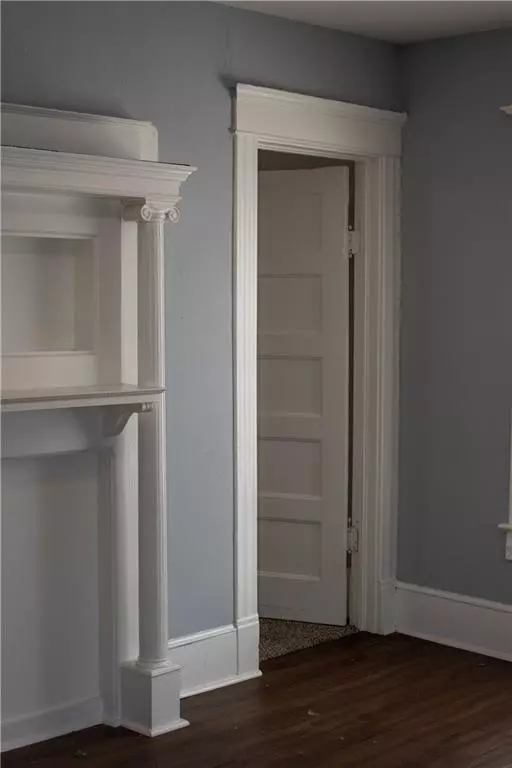 Kansas City, MO 64109,2729 Brooklyn AVE