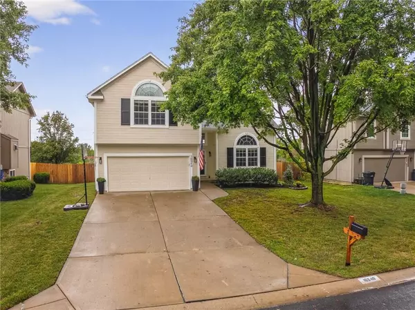Olathe, KS 66062,16240 S Curtis ST