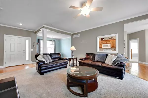 Independence, MO 64057,1808 S Sioux CT