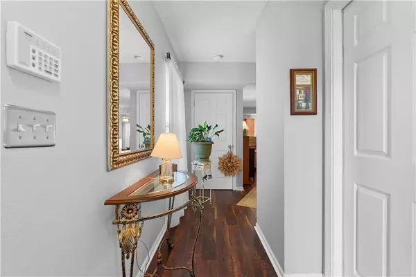 Blue Springs, MO 64015,607 SW Shadow Glen CT