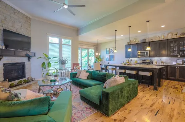 17833 W 166th ST, Olathe, KS 66062