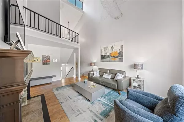 Shawnee, KS 66216,12012 W 66th ST