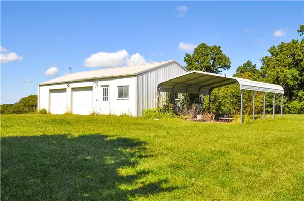 Barnard, MO 64423,33600 Keystone RD