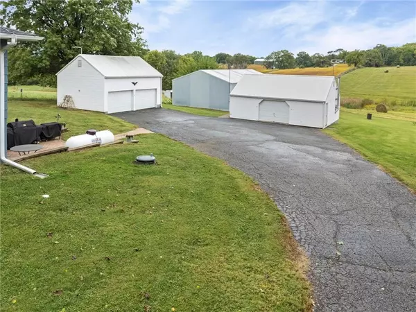 Cosby, MO 64436,16463 State Route O HWY