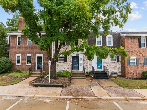 Overland Park, KS 66212,9505 Perry LN