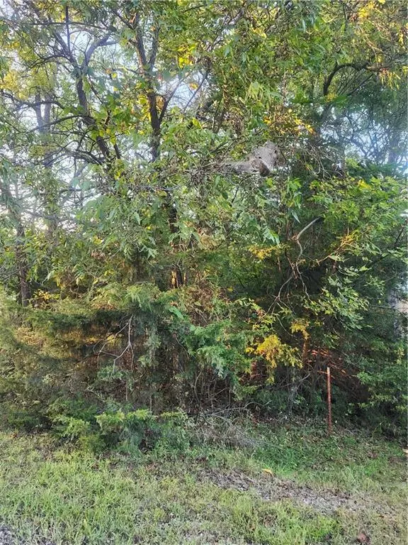 Linn Valley, KS 66040,57 Beechwood LN