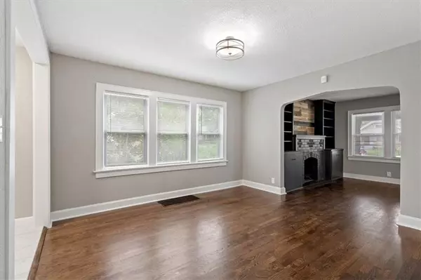 Kansas City, MO 64132,2241 E 68th ST