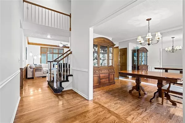 Shawnee, KS 66216,5545 Oakview ST