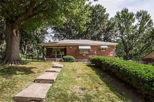 3003 N 54th ST, Kansas City, KS 66104