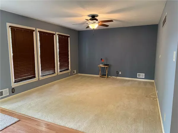 Kansas City, MO 64133,5621 Ridgeway AVE